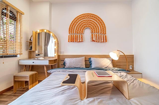 Waarom mangohout de ideale keuze is voor jouw interieur